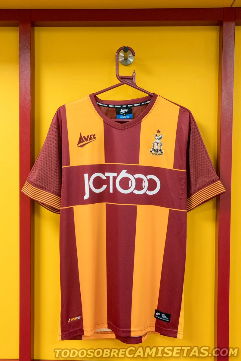 Bradford City 2017-18 Avec Home Kit