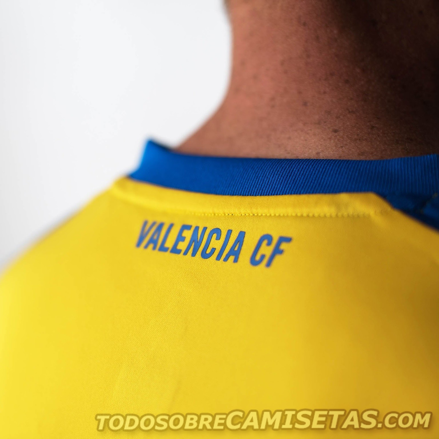 Camiseta visitante adidas de Valencia CF 2017-18