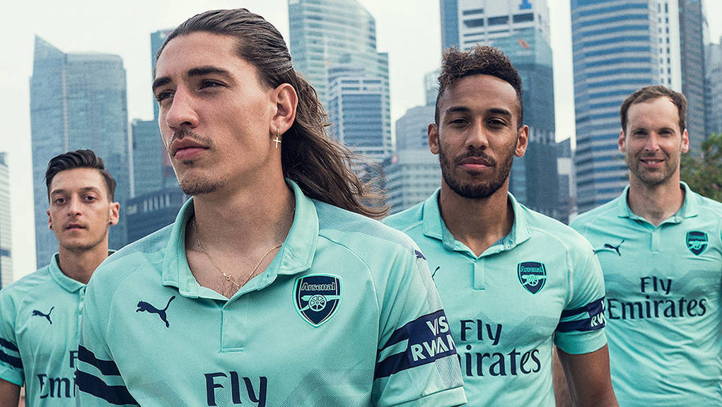 Arsenal PUMA Kit 2018-19 - Sobre