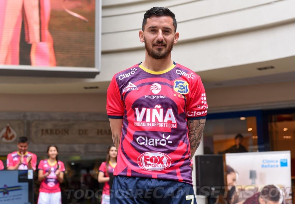 Camiseta Octubre Rosa Pirma de Everton Viña del Mar 2018 ...