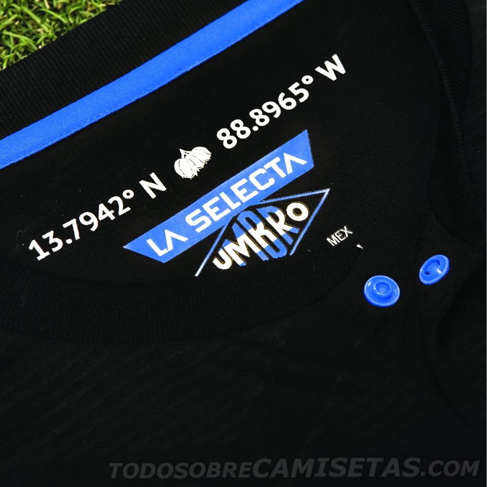 Tercera camiseta Umbro de El Salvador 2018-19