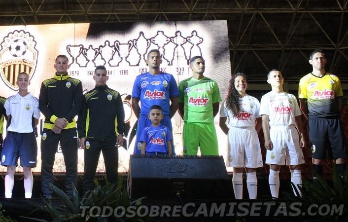 Camisetas Uhlsport del Deportivo Táchira 2018