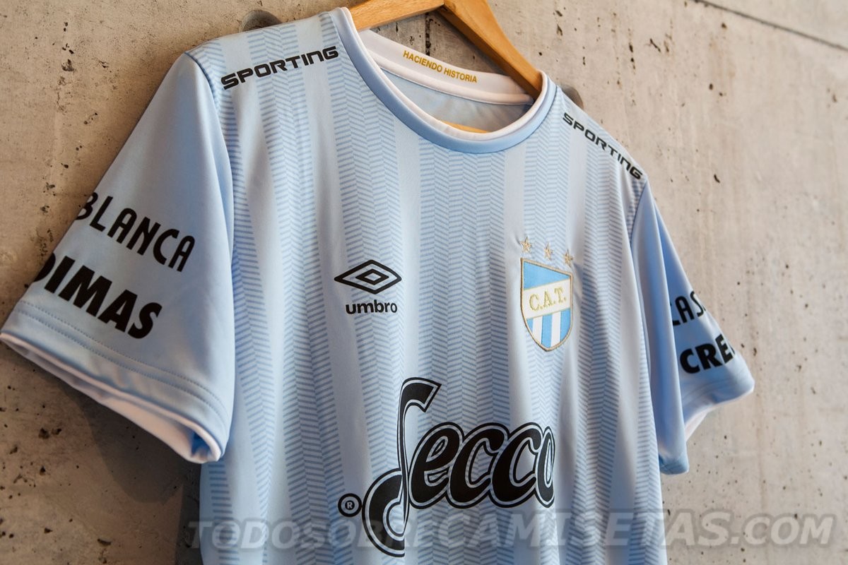 Tercera camiseta Umbro de Atlético Tucumán 2018