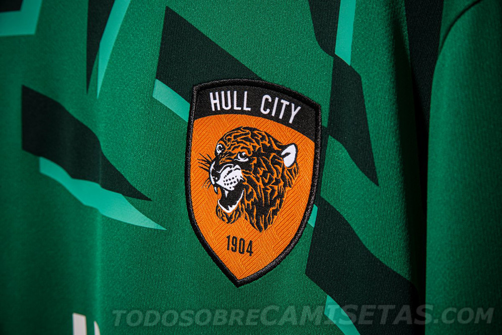 Hull City Umbro Home Kit 2019-20