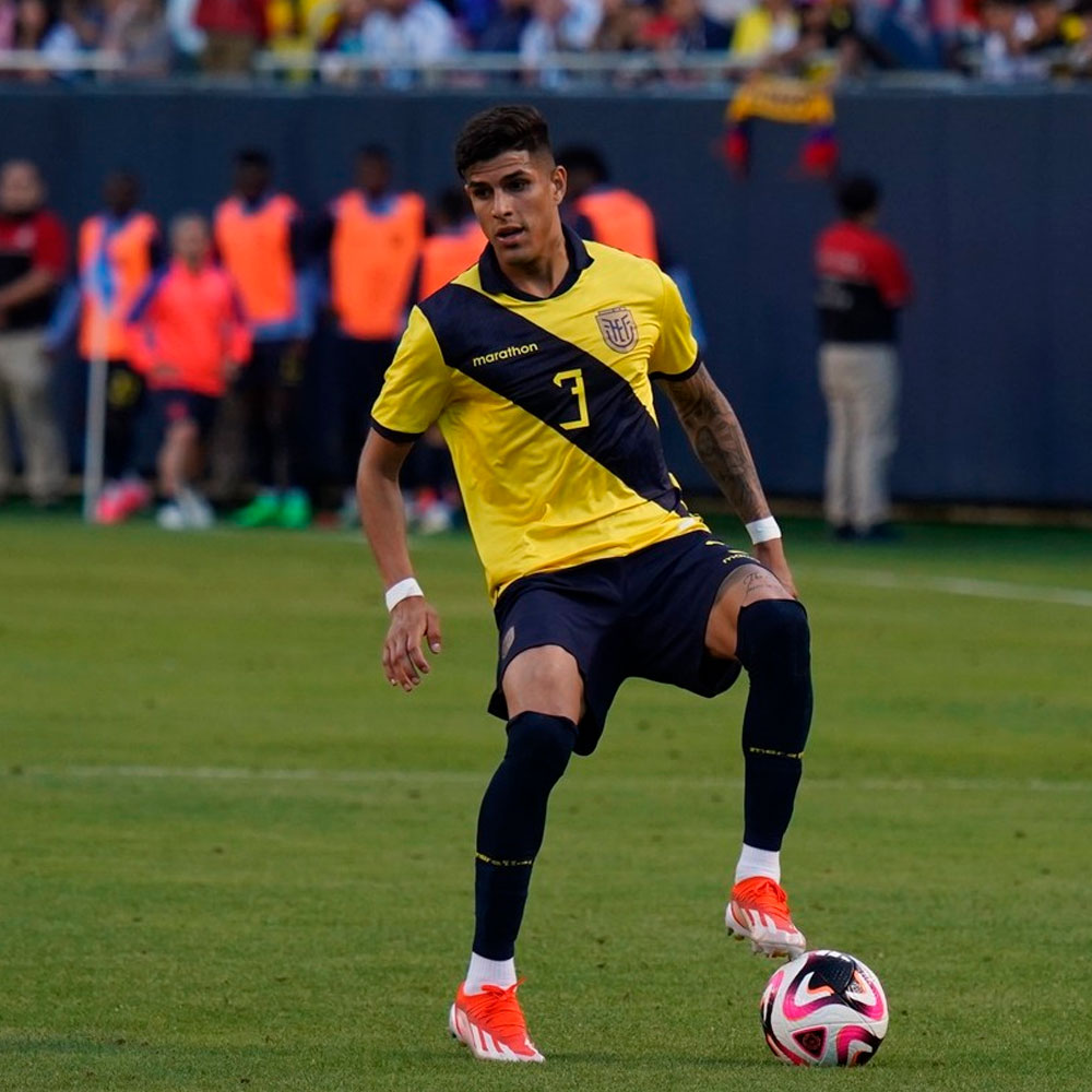 B-Camiseta-Ecuador-Copa-America-2024-4