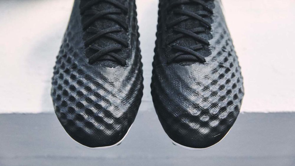 Nike Pitch Dark Pack