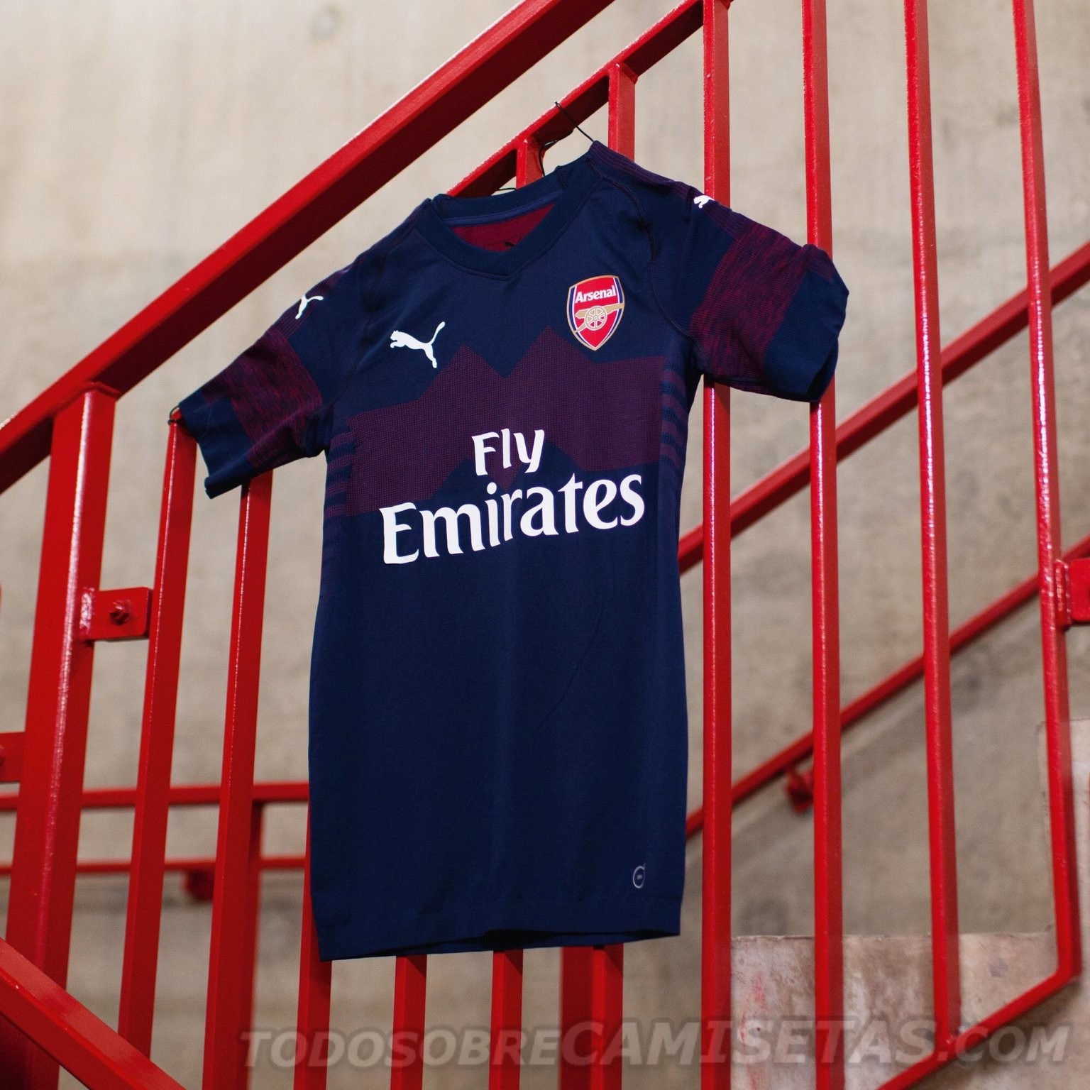Arsenal 2018-19 PUMA Away Kit