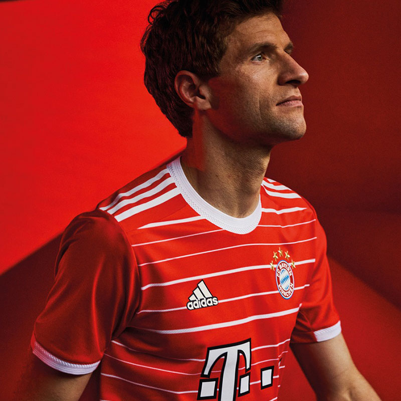 Camiseta adidas de Bayern 2022-23 Sobre Camisetas