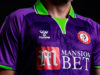 Bristol City 2020-21 Hummel Away Kit