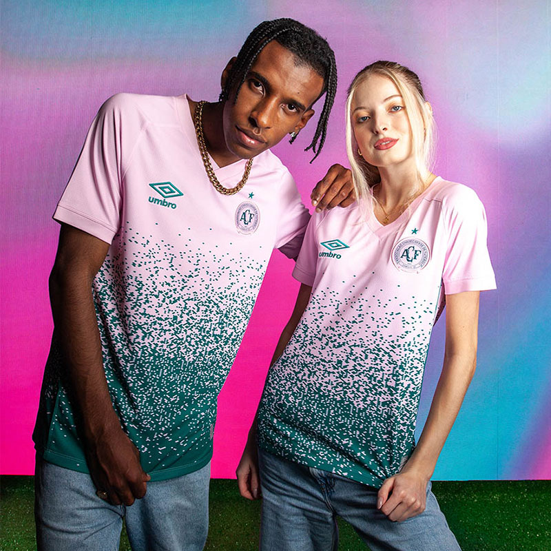 Camisetas Umbro Brasil Octubre Rosa 2021 - Chapecoense