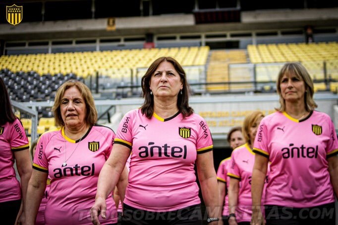 Camiseta PUMA de Peñarol Octubre Rosa 2019