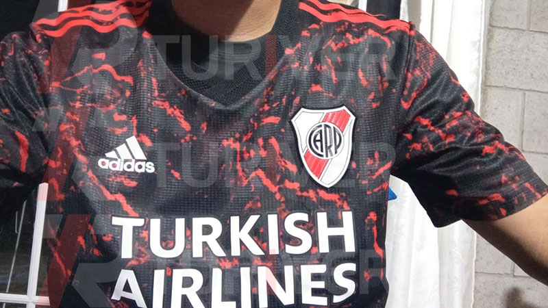 Camiseta Suplente de River Plate 2021-22