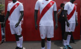 camiseta-umbro-peru-rusia-2018-2