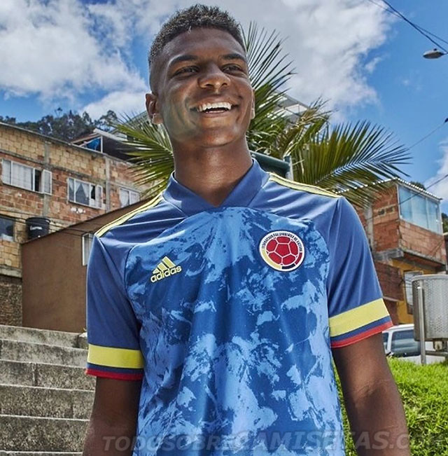 Camiseta visitante adidas de Colombia 2020-21