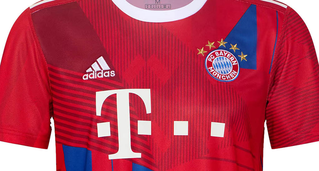 Camiseta Mashup adidas de Bayern Munich Campeón 2013-2022