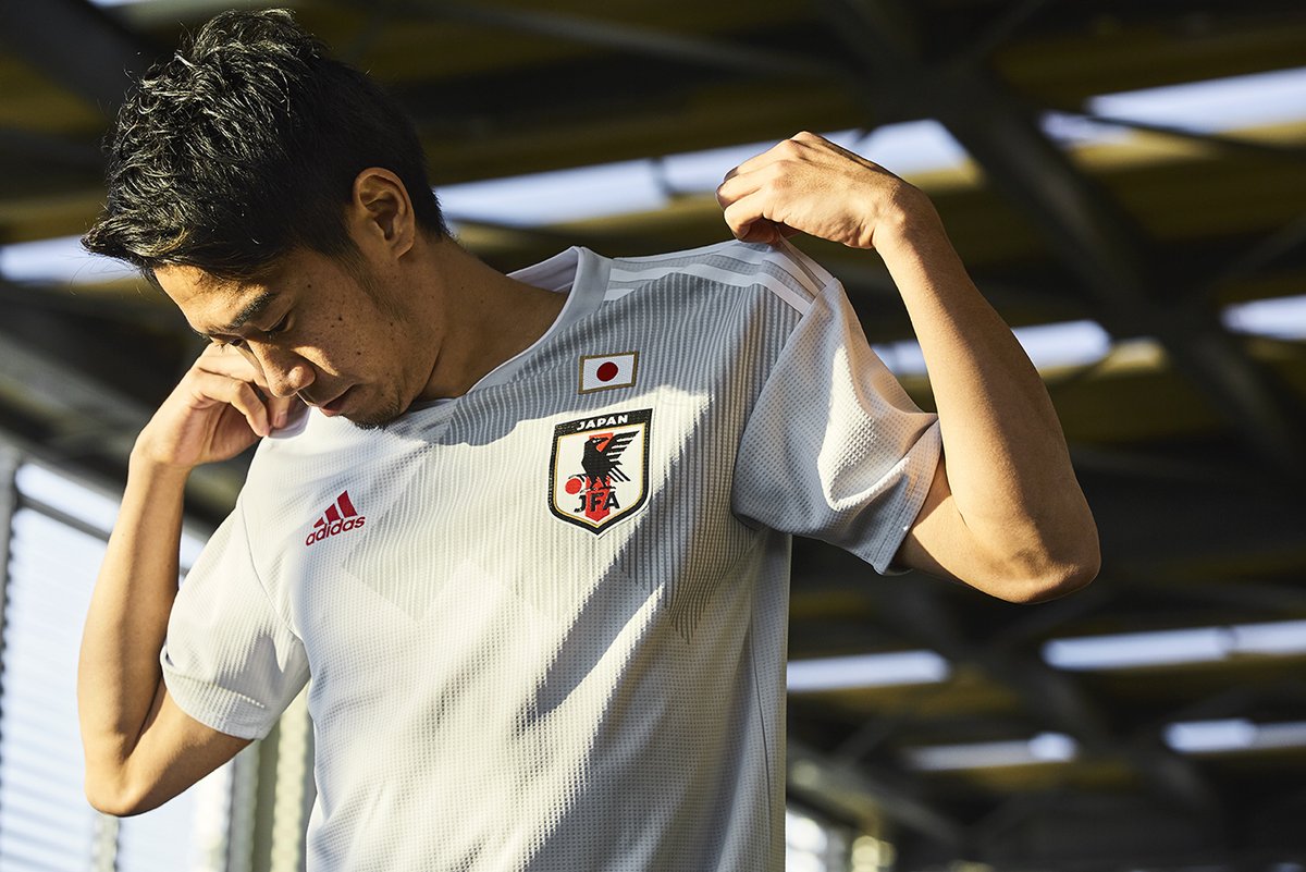 seguro lo hizo solo Japan 2018 World Cup adidas away kit - Todo Sobre Camisetas