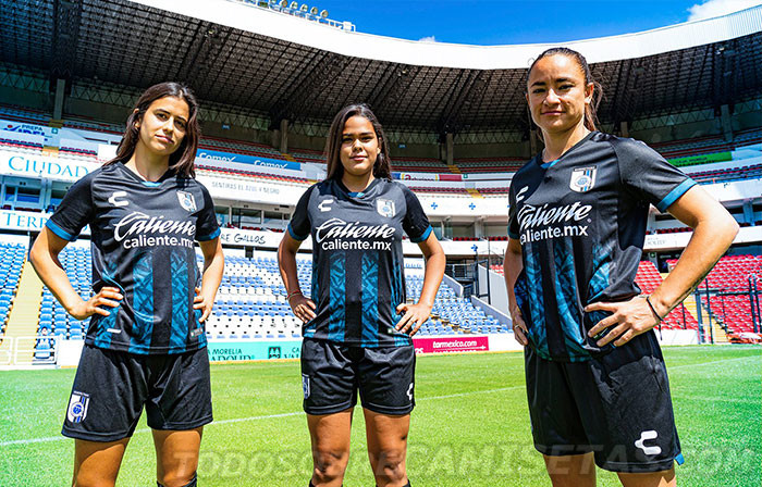 Jerseys Charly Fútbol de Querétaro Femenil 2020-21