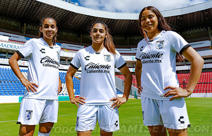 Jerseys Charly Fútbol de Querétaro Femenil 2020-21