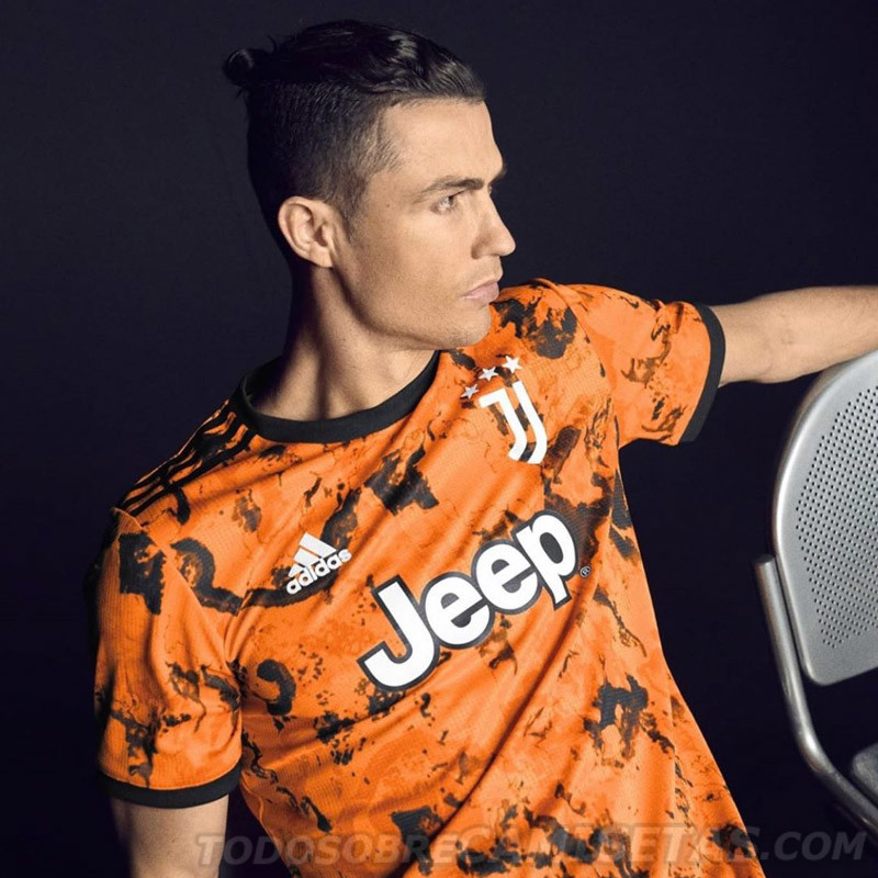 Juventus 2020-21 adidas Third Kit
