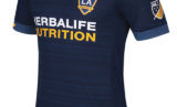 la-galaxy-2017-away-14