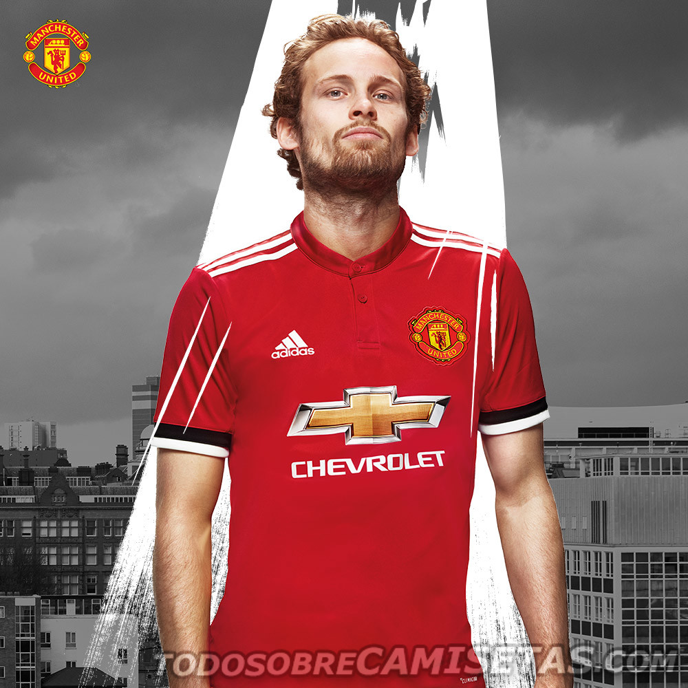Manchester United 2017-18 adidas home kit