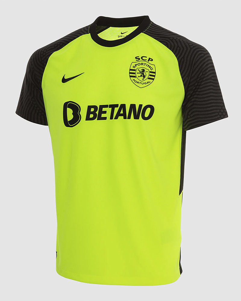 Sporting Clube de Portugal 2021-22 Nike Away Kit