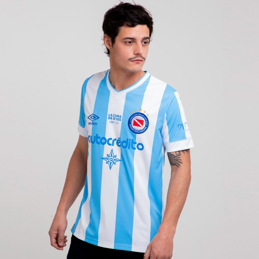 Tercera camiseta Umbro de Argentinos Juniors 2021-22