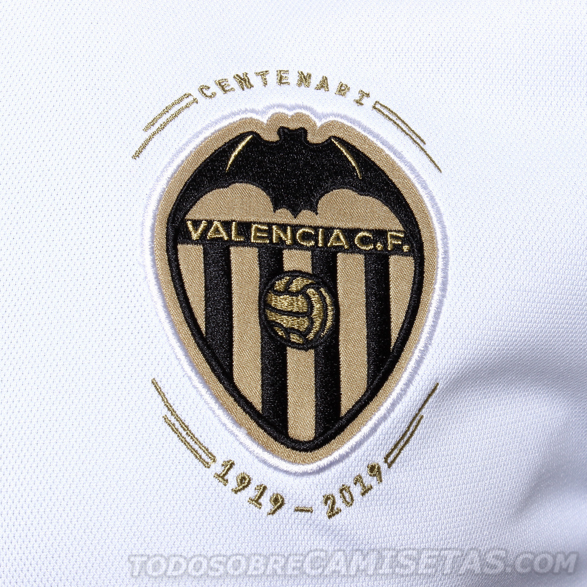 Equipación adidas Centenario Valencia CF 2018-19
