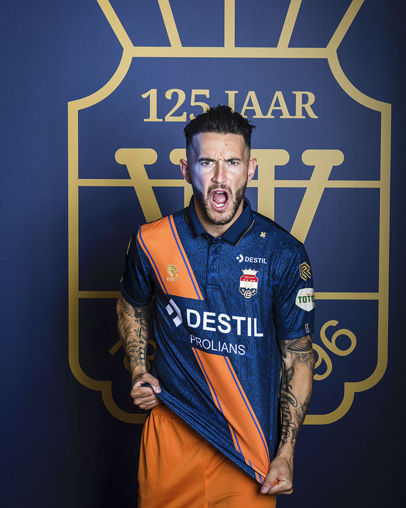 Willem II 2021-22 Robey Away Kit